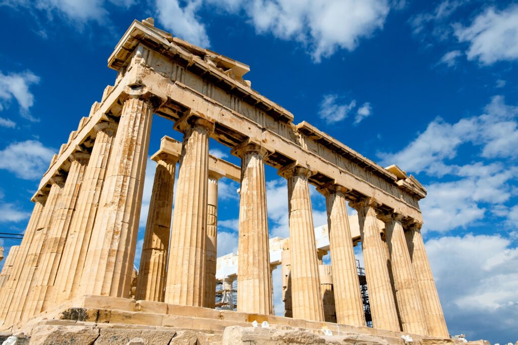 Dive into Ancient Greek History: 6 Must-Visit Archaeological Sites