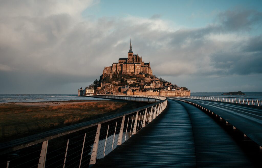 Explore the Must-Visit Tourist Sites in France